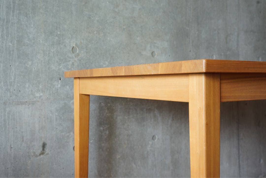 ※k_k_【北欧インテリア】無印良品ダイニングテーブル　140cm