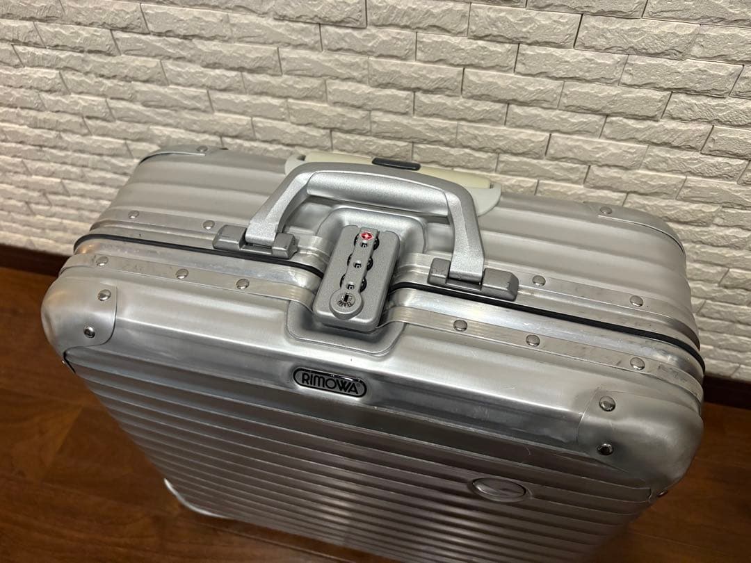 RIMOWA リモワ トパーズ ビジネストロリー ルフトハンザ2輪 機内持込可