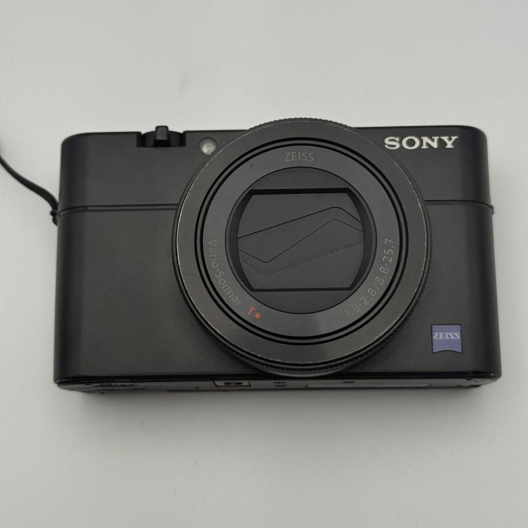 デジタルカメラ SONY Cyber-shot DSC-RX100M5