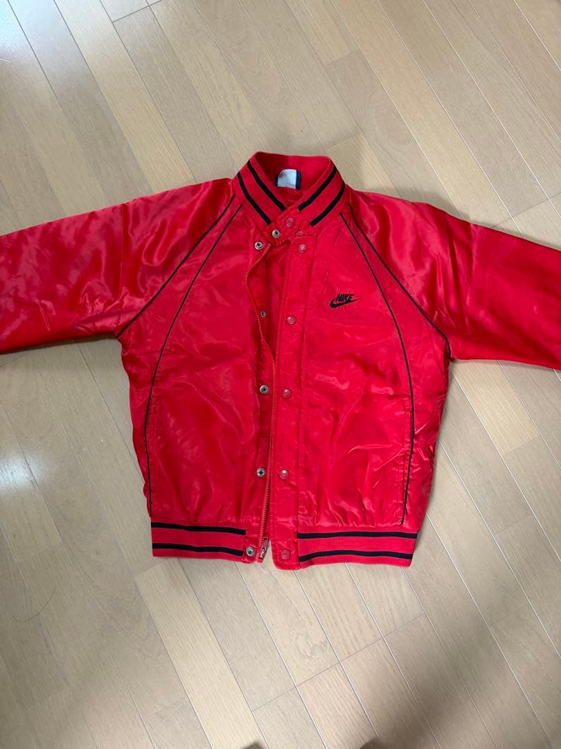 A*E様 激レアエアジョーダン 1 ナイロンサテンジャケット