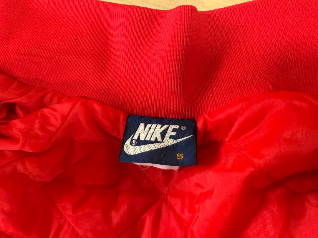 A*E様 激レアエアジョーダン 1 ナイロンサテンジャケット