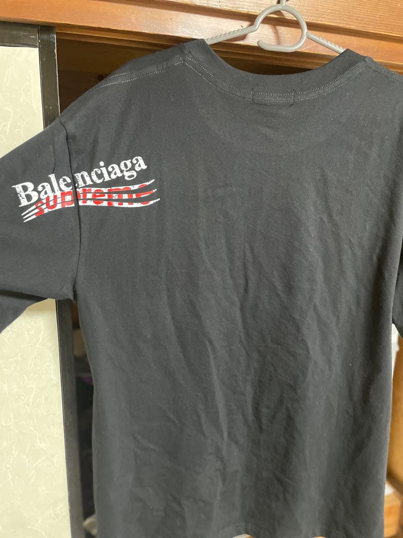 Balenciaga ブラック Tシャツ