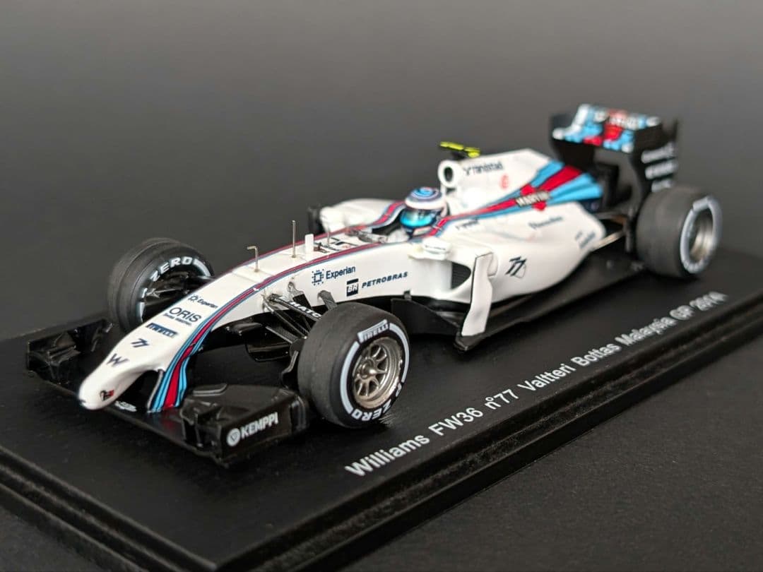 鈴鹿サーキット特注 1/43 ウィリアムズ FW36 V.ボッタス 2014