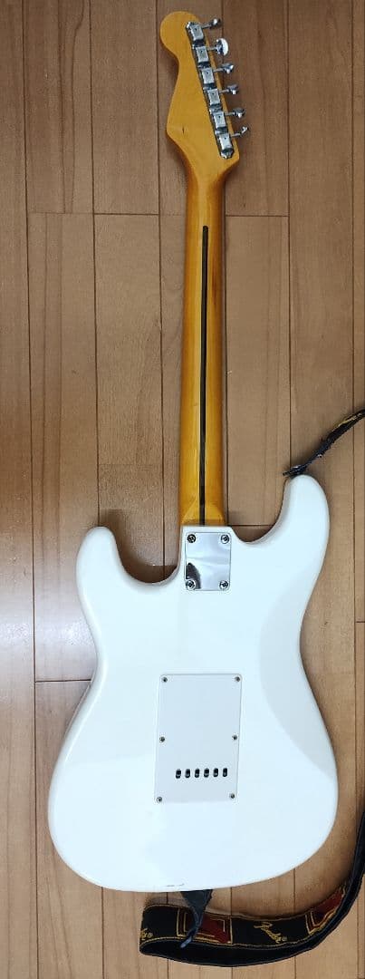 コンポーネントギター(Dimarzio PU、Fenderブリッジ)