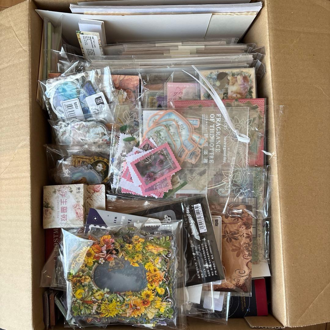 値下げ　コラージュ素材　シール　紙モノ　硫酸紙入り　まとめ売り　80サイズ