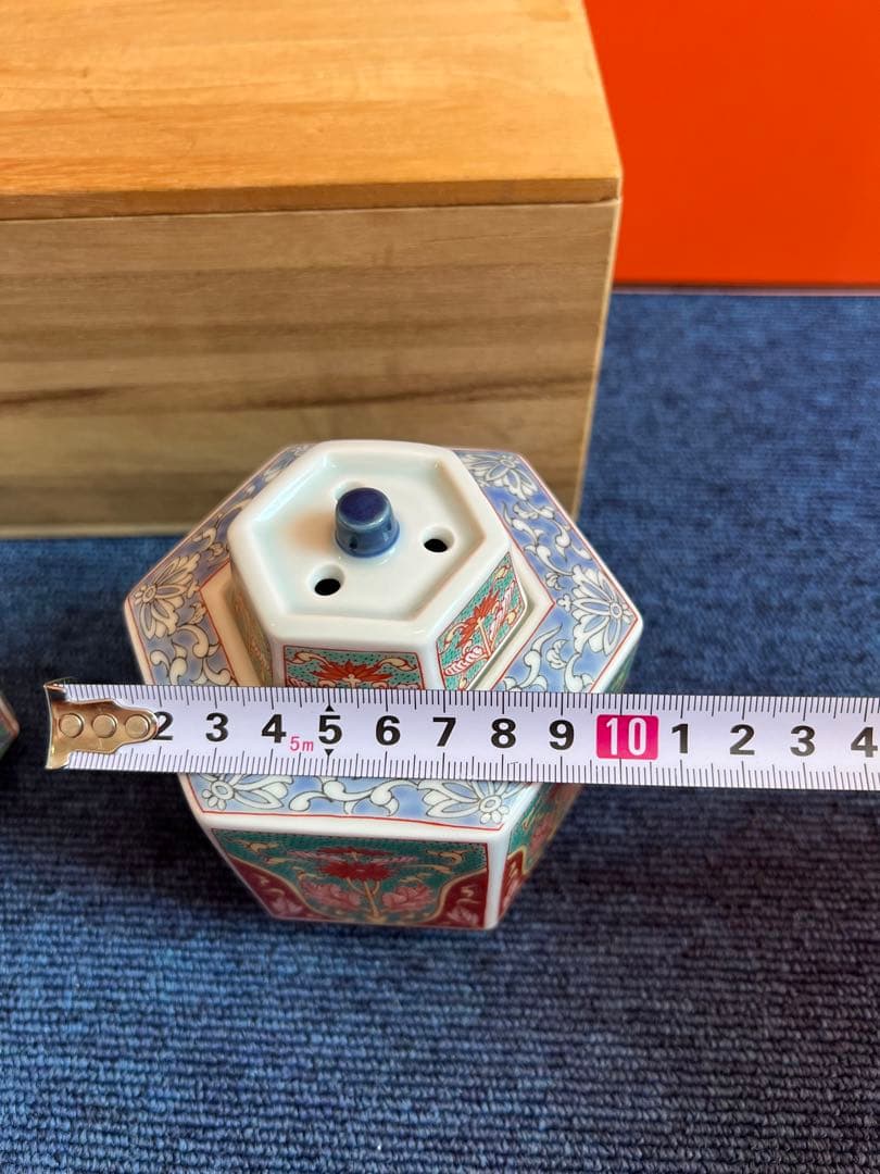 858有田焼　幸楽窯　角福　香炉　2客