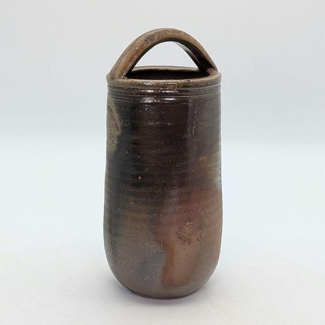 岡山県重要無形文化財 伊勢崎満 備前焼 手付花入 共箱共布栞 花器 花瓶 花生