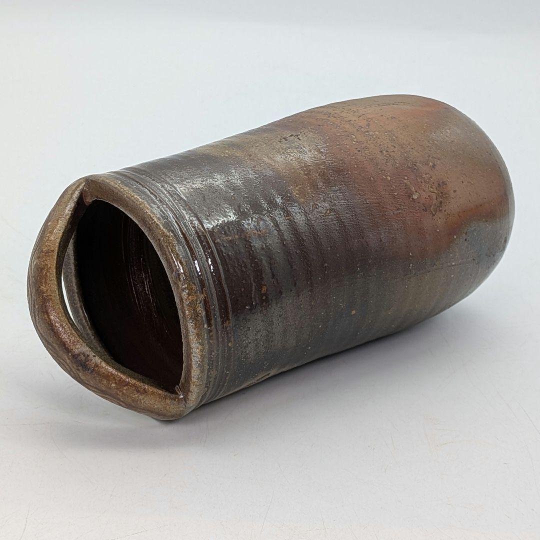 岡山県重要無形文化財 伊勢崎満 備前焼 手付花入 共箱共布栞 花器 花瓶 花生