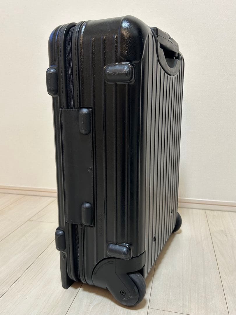 リモワ RIMOWA サルサ 35L マルチブラック 2輪 機内持ち込み対応