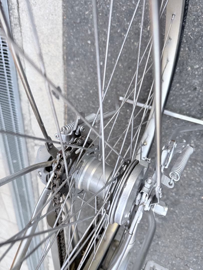 大阪府　パナソニック　 電動アシスト自転車 シルバー 26インチ