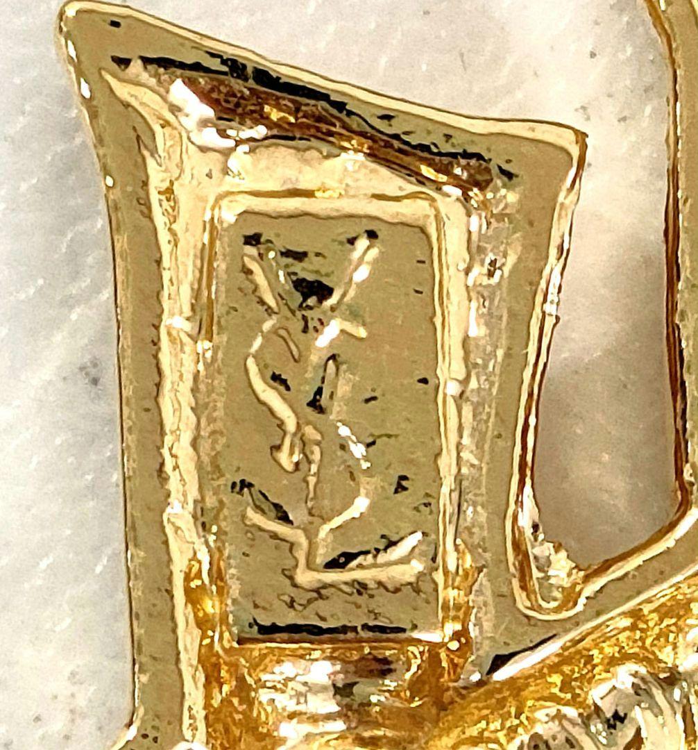 AMH12 イヴサンローラン 美品 カサンドラ YSLロゴブローチ