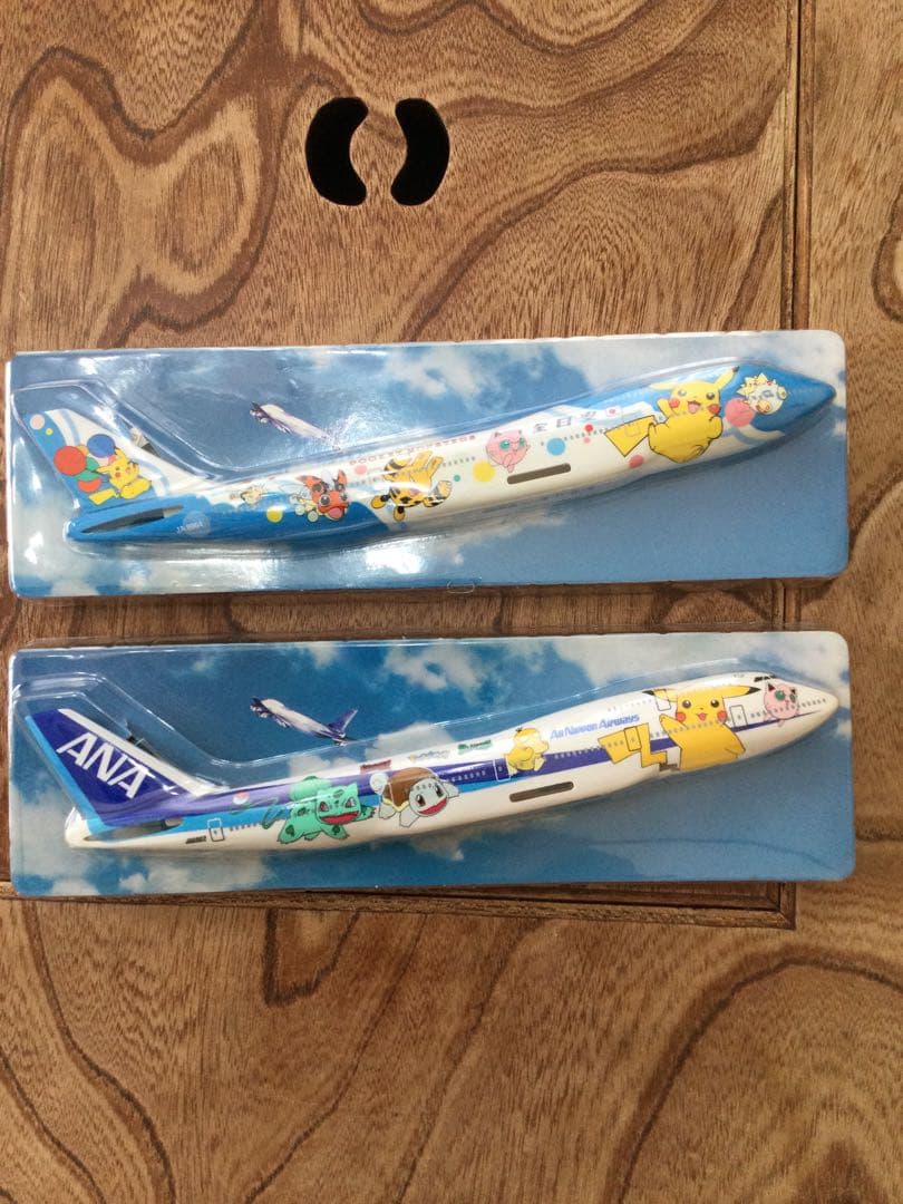 全日空商事　1/250 ポケモンジェット　2セット