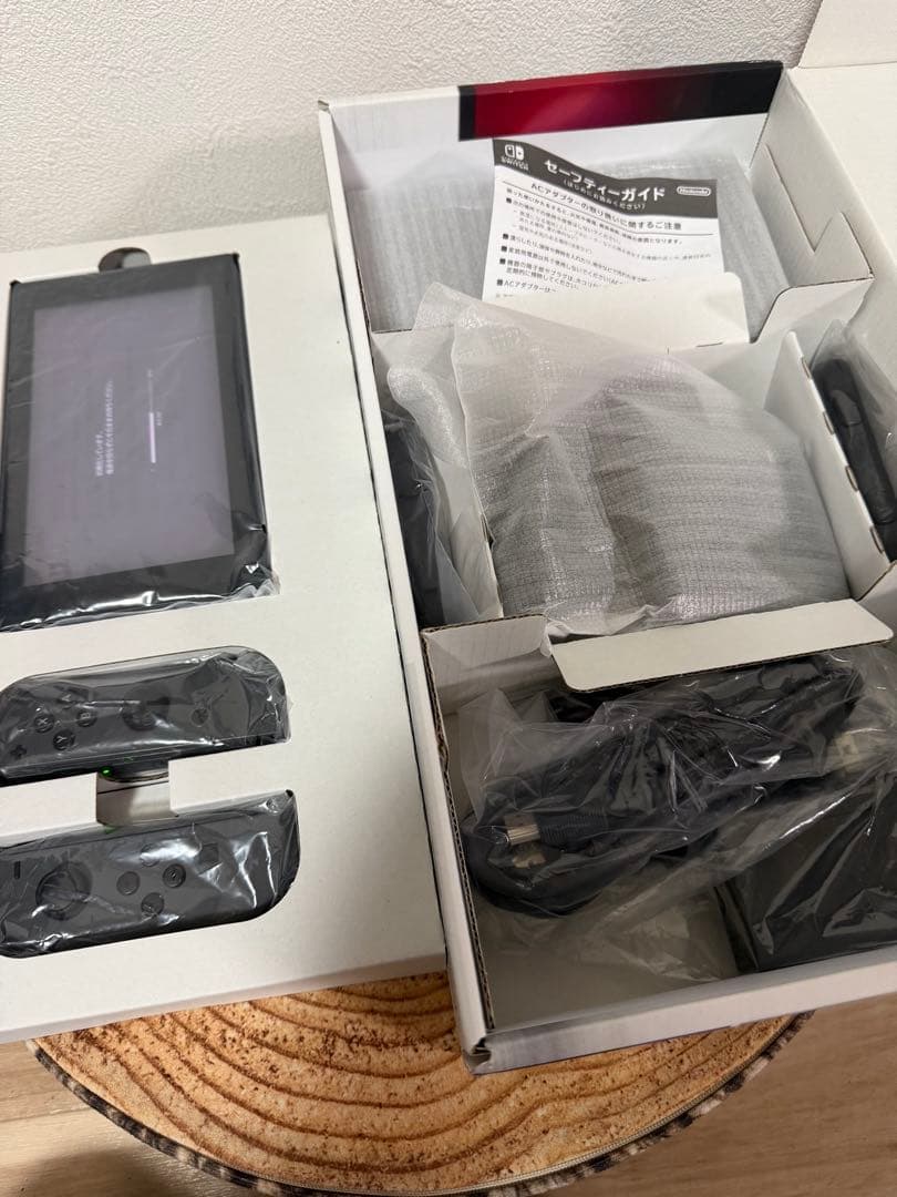 Nintendo Switch ニンテンドースイッチ本体　グレー④