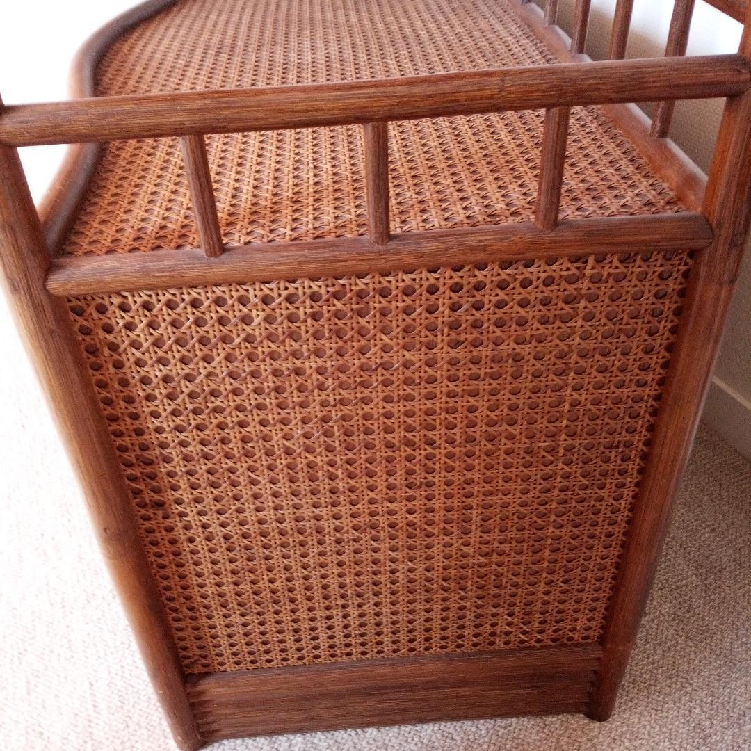 KOSUGA　コスガ　ラタンキャビネット