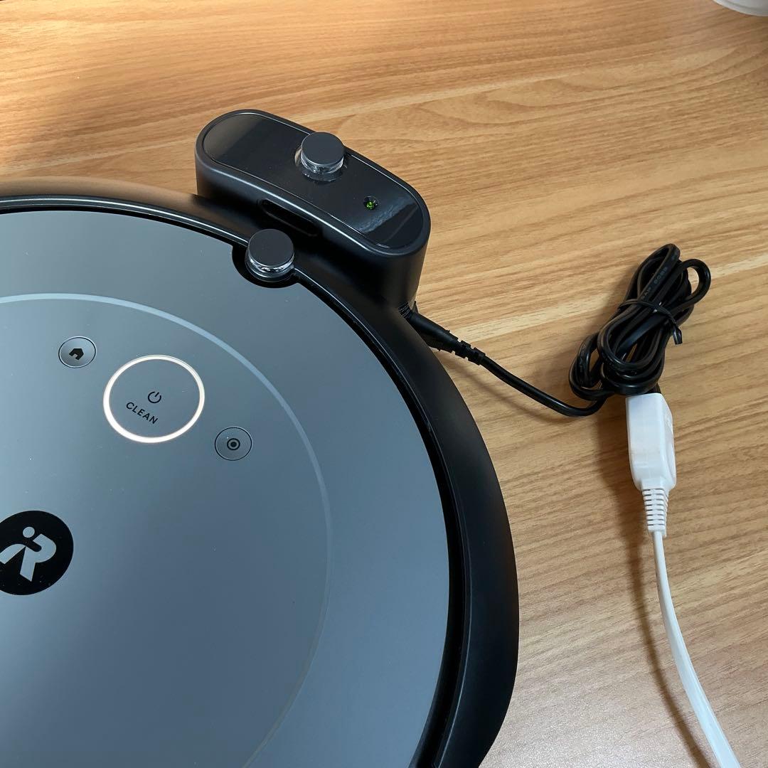 【美品】IRobot ルンバ i2 ロボット掃除機 i215860 Roomba