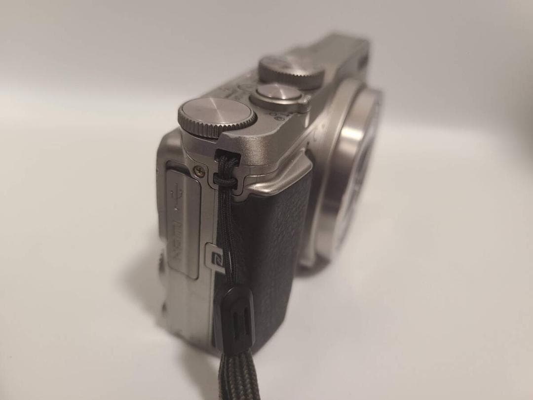 へ*可様 NIKON ニコン COOLPIX S9900 シルバー