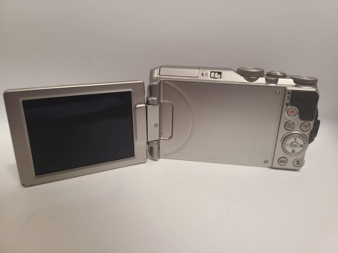 へ*可様 NIKON ニコン COOLPIX S9900 シルバー