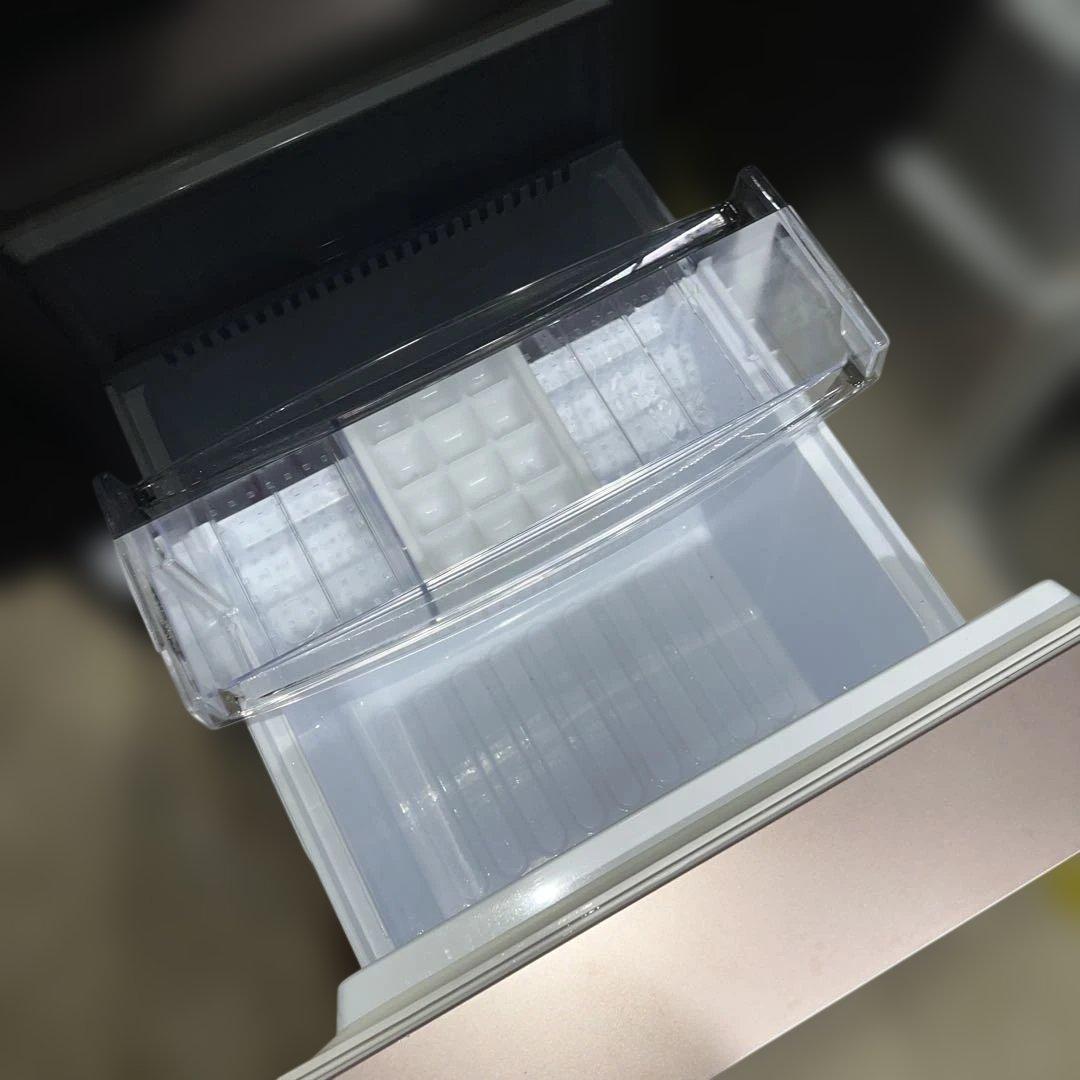 ⭐︎SHARP/シャープ/左右付け替え自在扉/冷蔵庫/ガラス製/プラズマクラスター