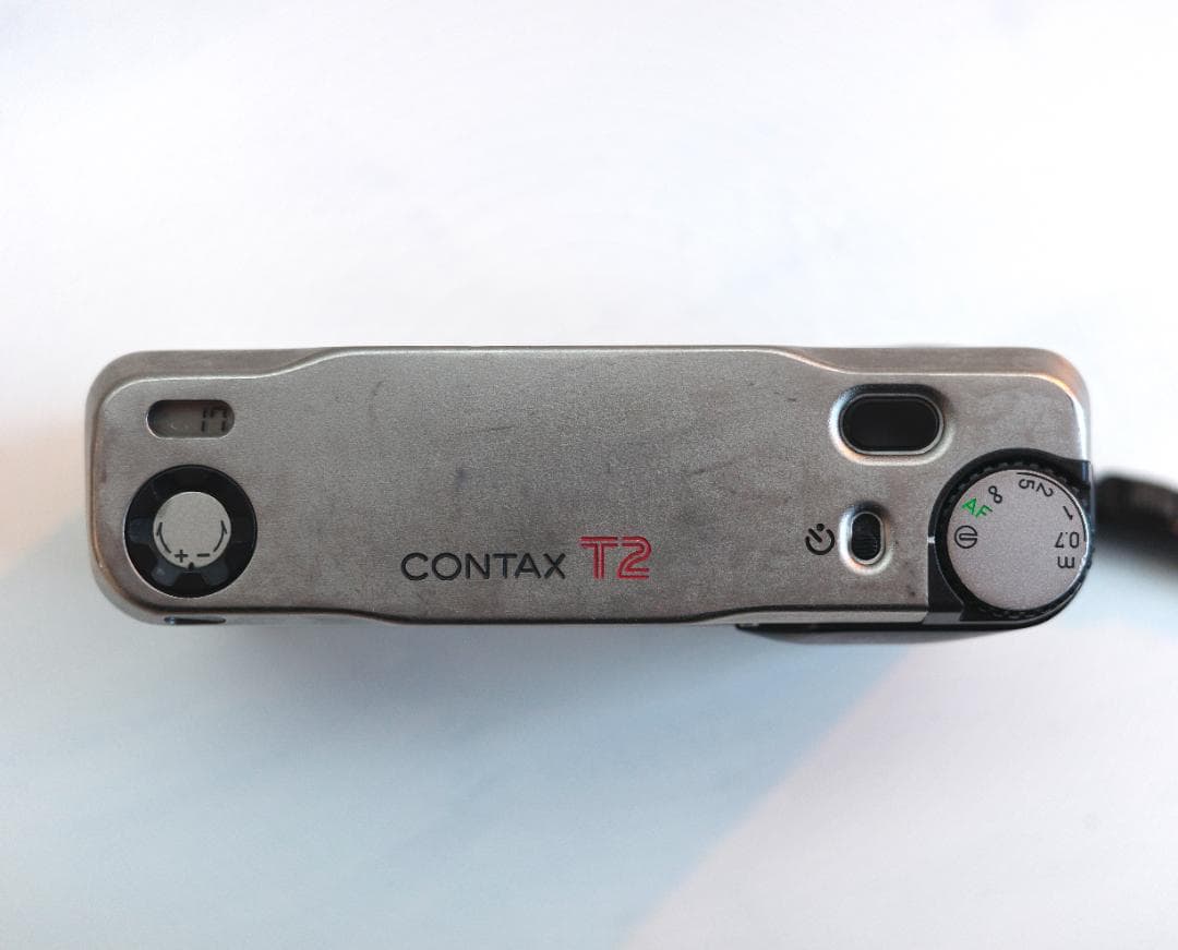 【動作良好】CONTAX T2 チタンシルバー【送料無料】