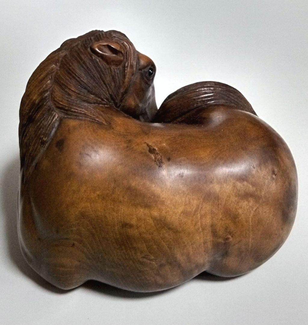 馬　オブジェ　置物　根付け　ツゲ　木彫り 　大サイズ　骨董　アンティーク