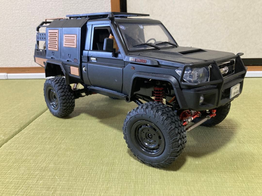 mn82 ランドクルーザー　ラジコン　カスタム　正規品