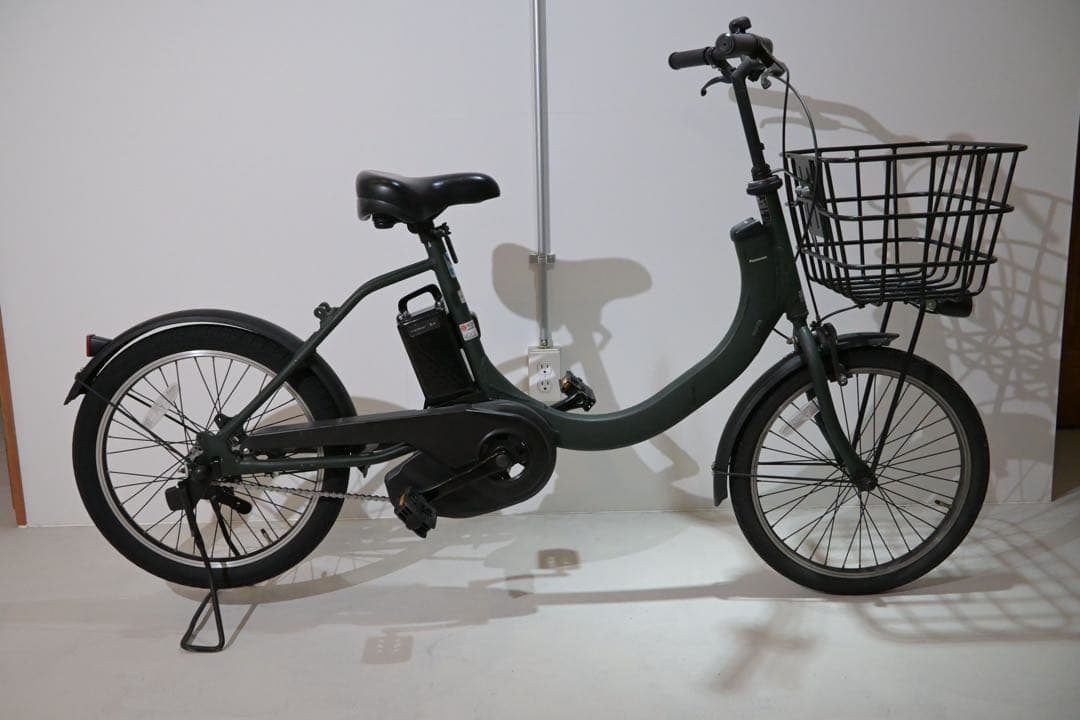 Panasonic BE-1ELSW013 電動アシスト自転車 マットグリーン