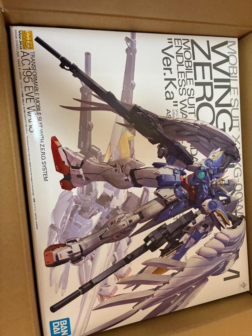 新品 MG 1/100 ウイングガンダムゼロEW Ver.Ka