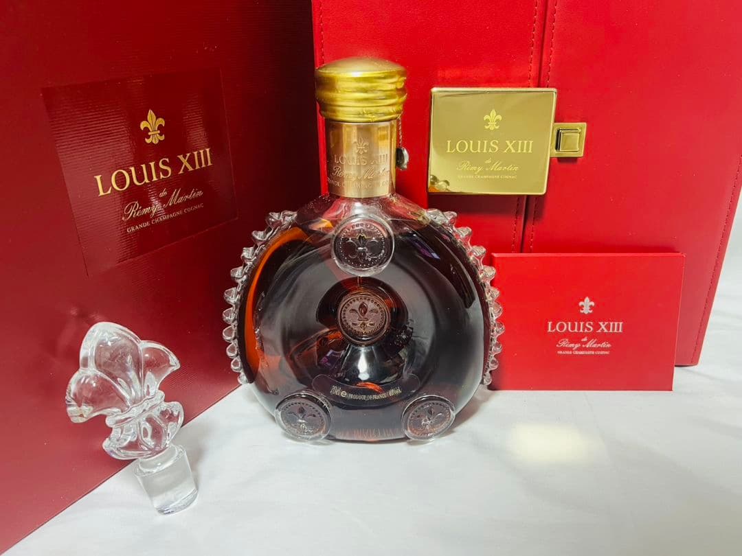 レミーマルタン ルイ13世 バカラ　替栓・冊子・観音開き化粧箱・外箱付！未開封