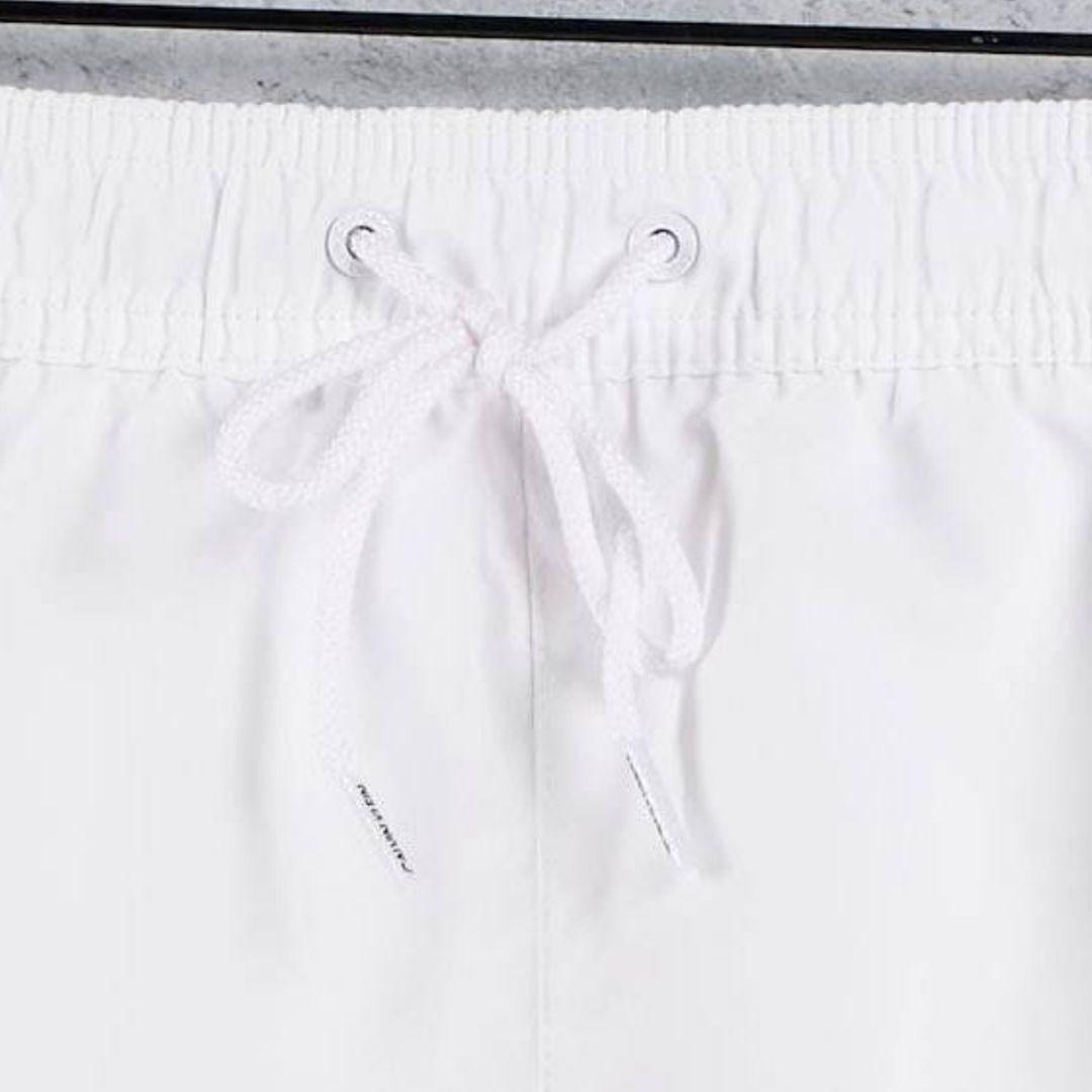 海外限定 新品未使用品   海パン ホワイト