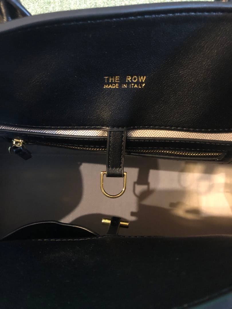 新品未使用✨THE ROWバッグ　ノベルティ　マルゴー15 大容量 本革