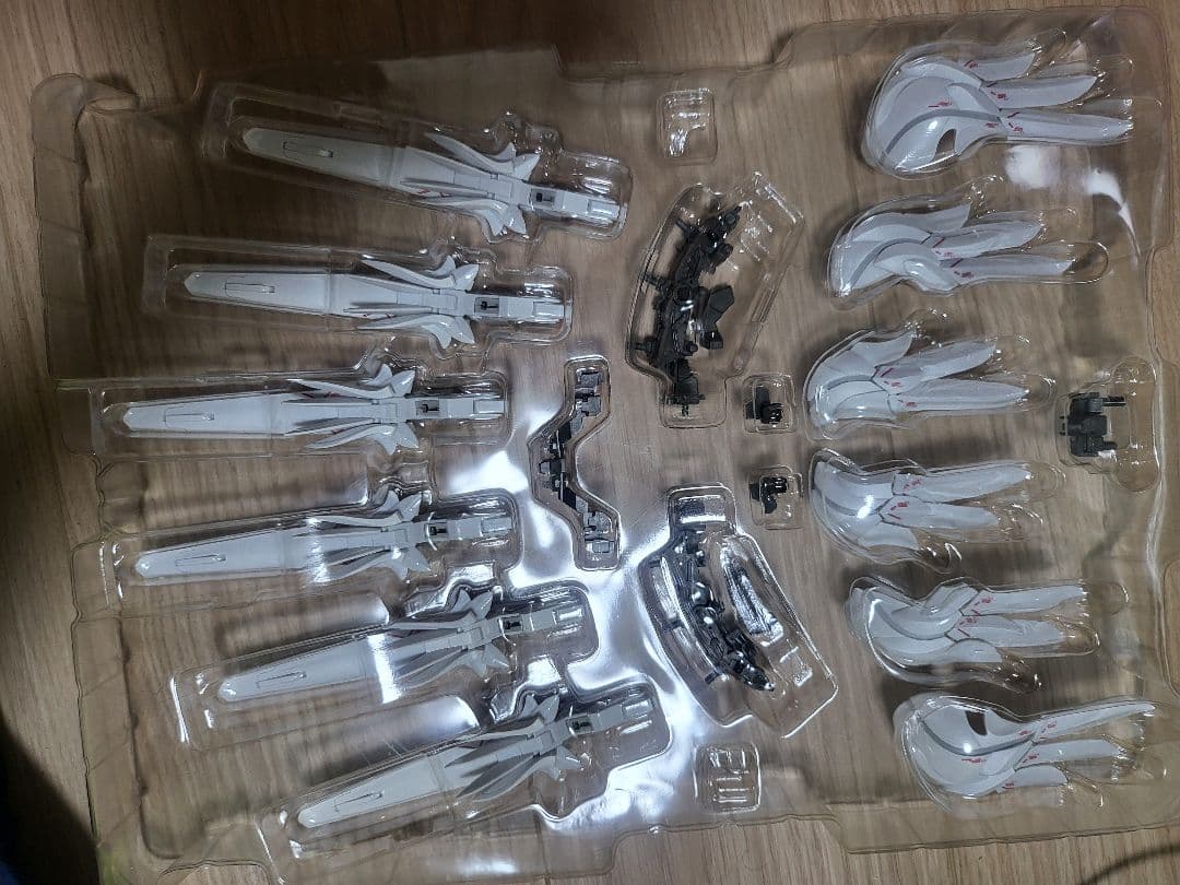 メタルコンポジットウイングガンダムスノーホワイトプレリュード