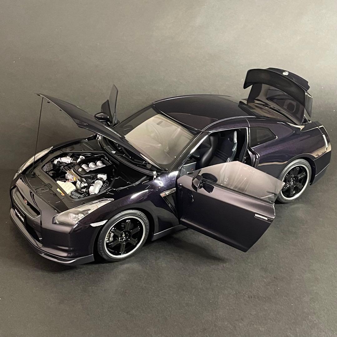 1/12 AUTOart 日産 GT-R R35 MY09 スペックV