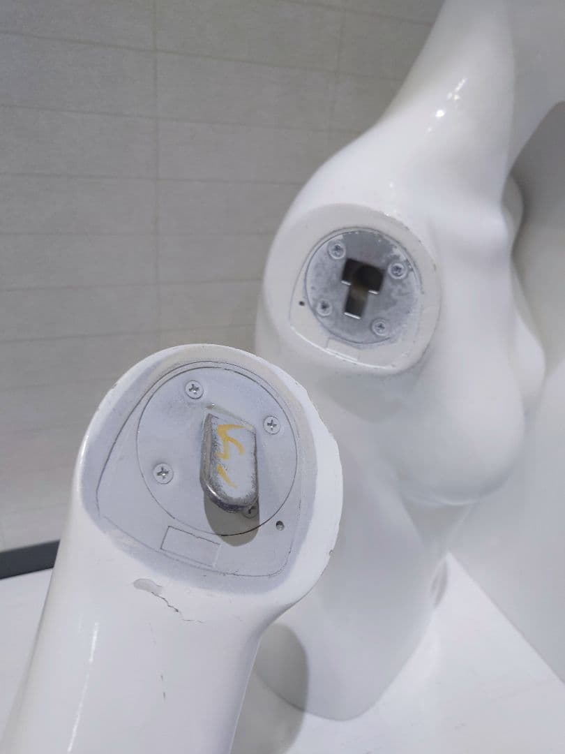 【送料込み】座りポーズ　リアルマネキン　トルソー　レディース　婦人　9号