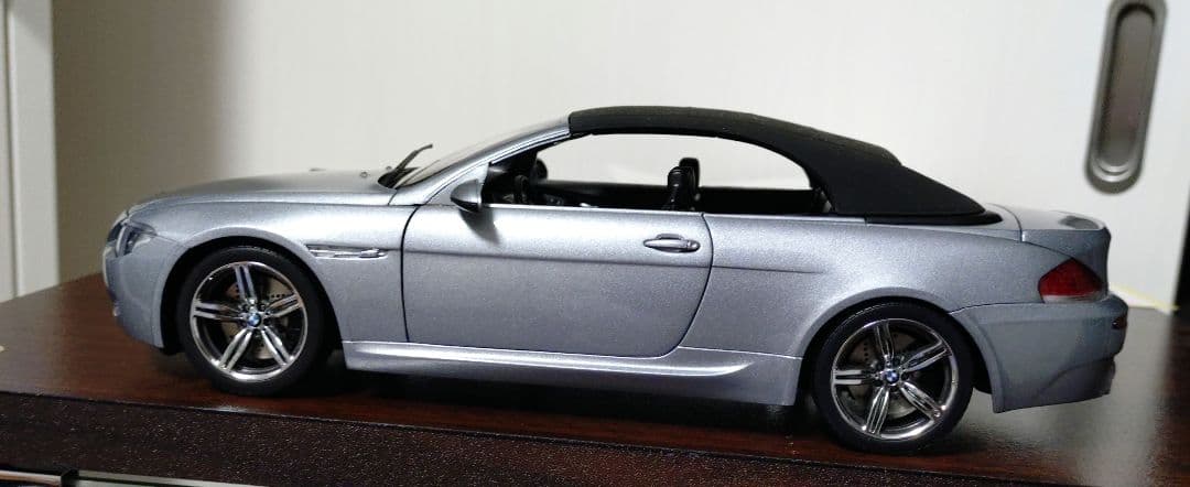 BMW M6 Convertible 1/18 スケールモデル