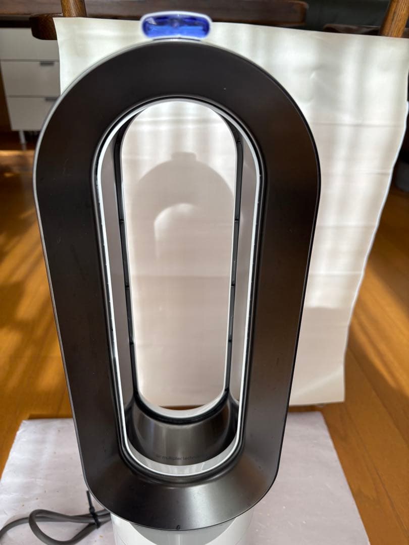 ダイソン　Hot +Cool AM09 WN N