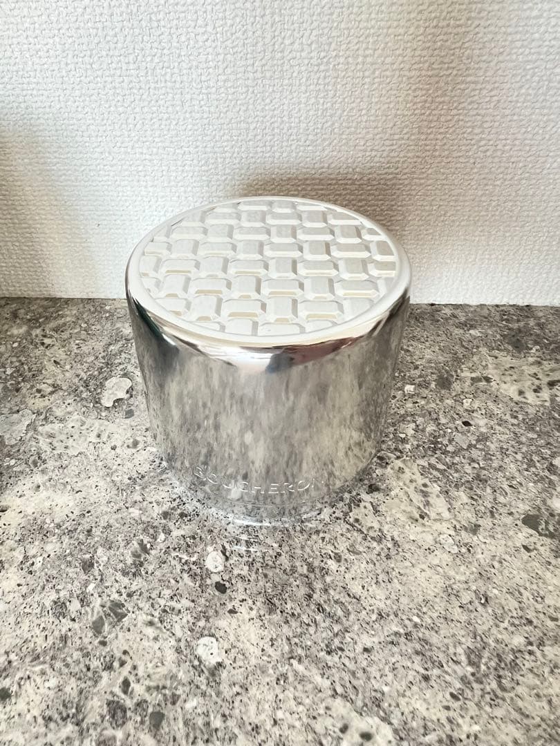 ブシュロン　ネックレスケース空箱、巾着（チャーム付き）