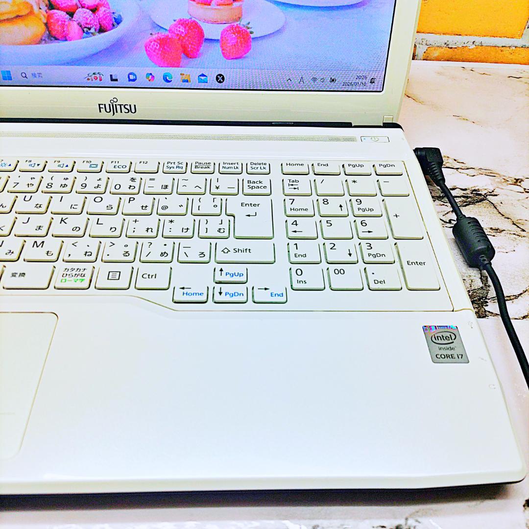 美品❣️最強i7搭載ノートパソコン❤️爆速SSD❤️メモリ16G✨ハイスぺ☘️