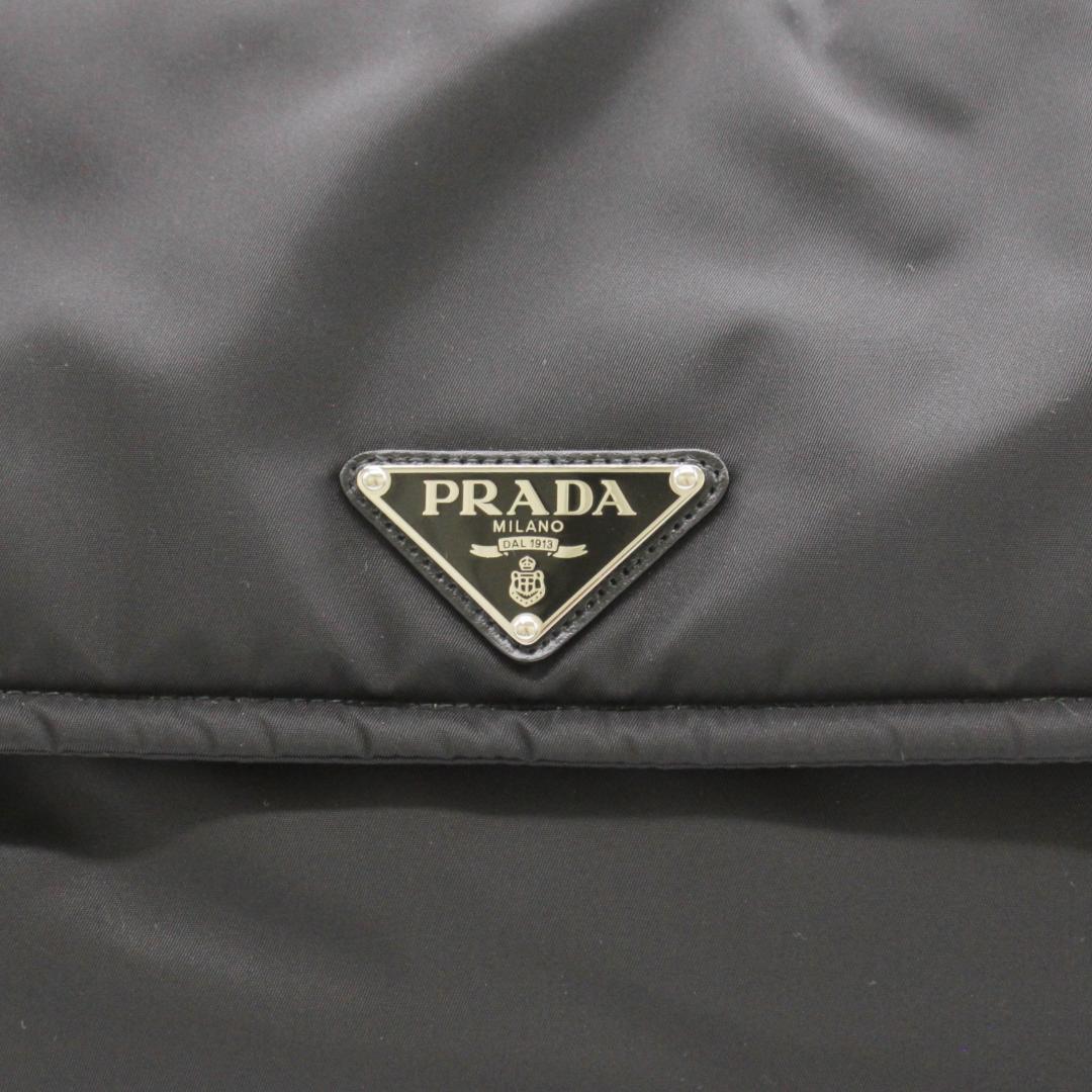 PRADA プラダ ナイロン ラージ パデッド ショルダーバッグ