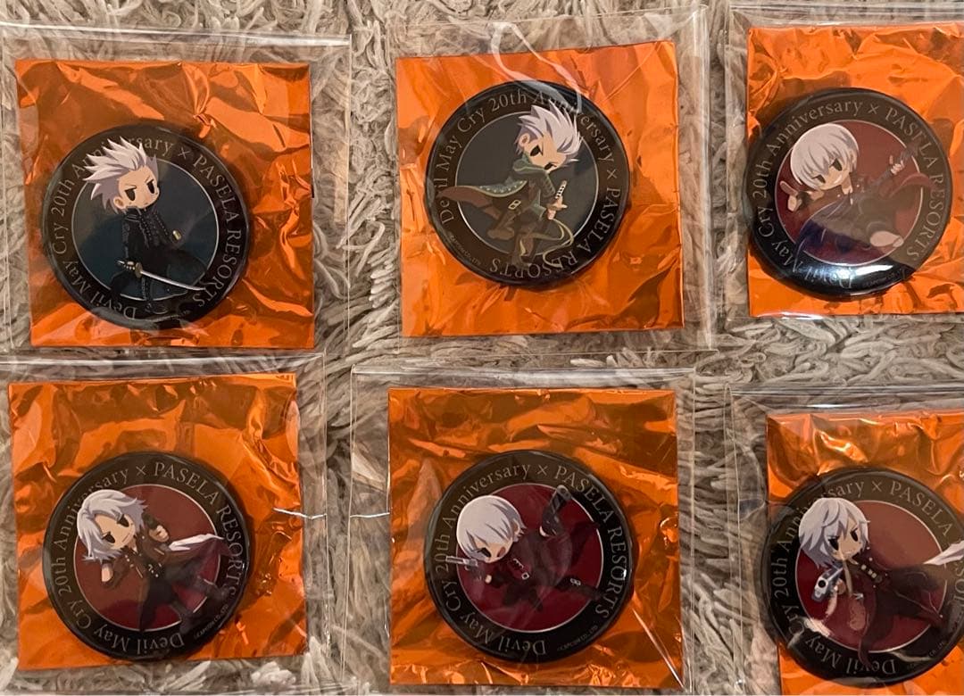 デビルメイクライ シリーズ×パセラ　缶バッジ　15種 コンプリートセット