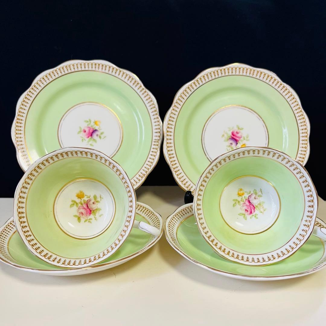 ロイヤルアルバート  エメラルドグリーン　ピンクの薔薇　2トリオ　③④