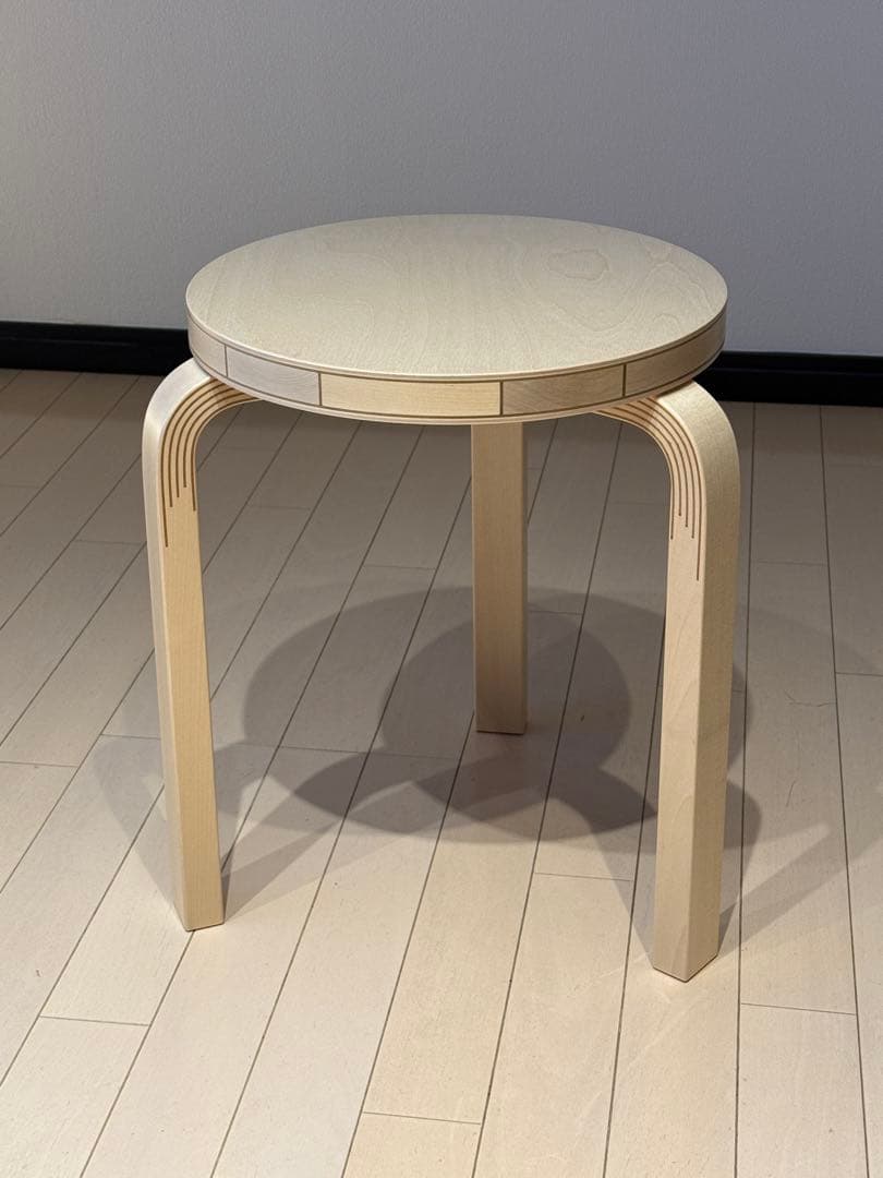 Artek スツール60 コントラスティ