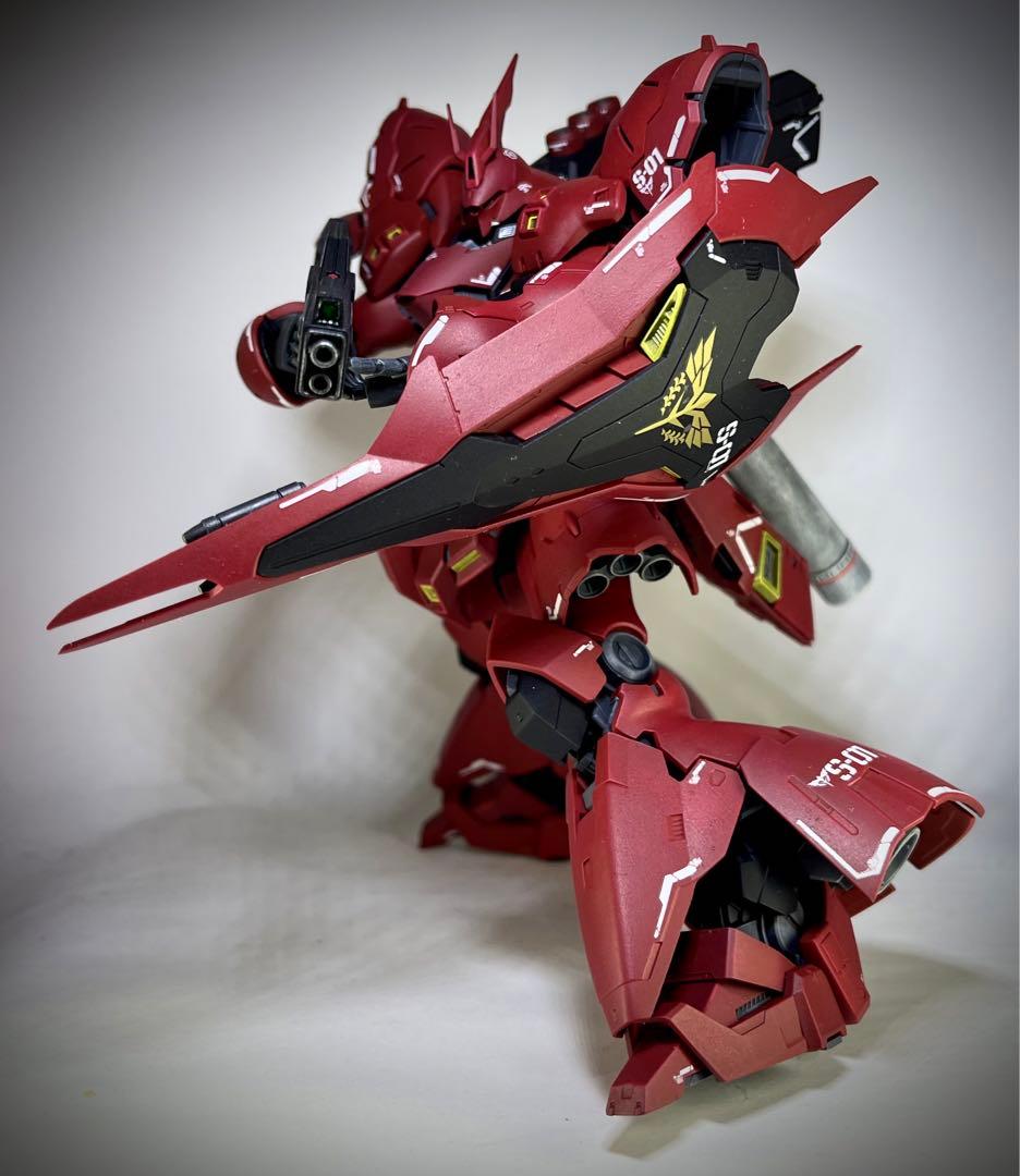 ガンプラRG 完成品 MSN-04 サザビー