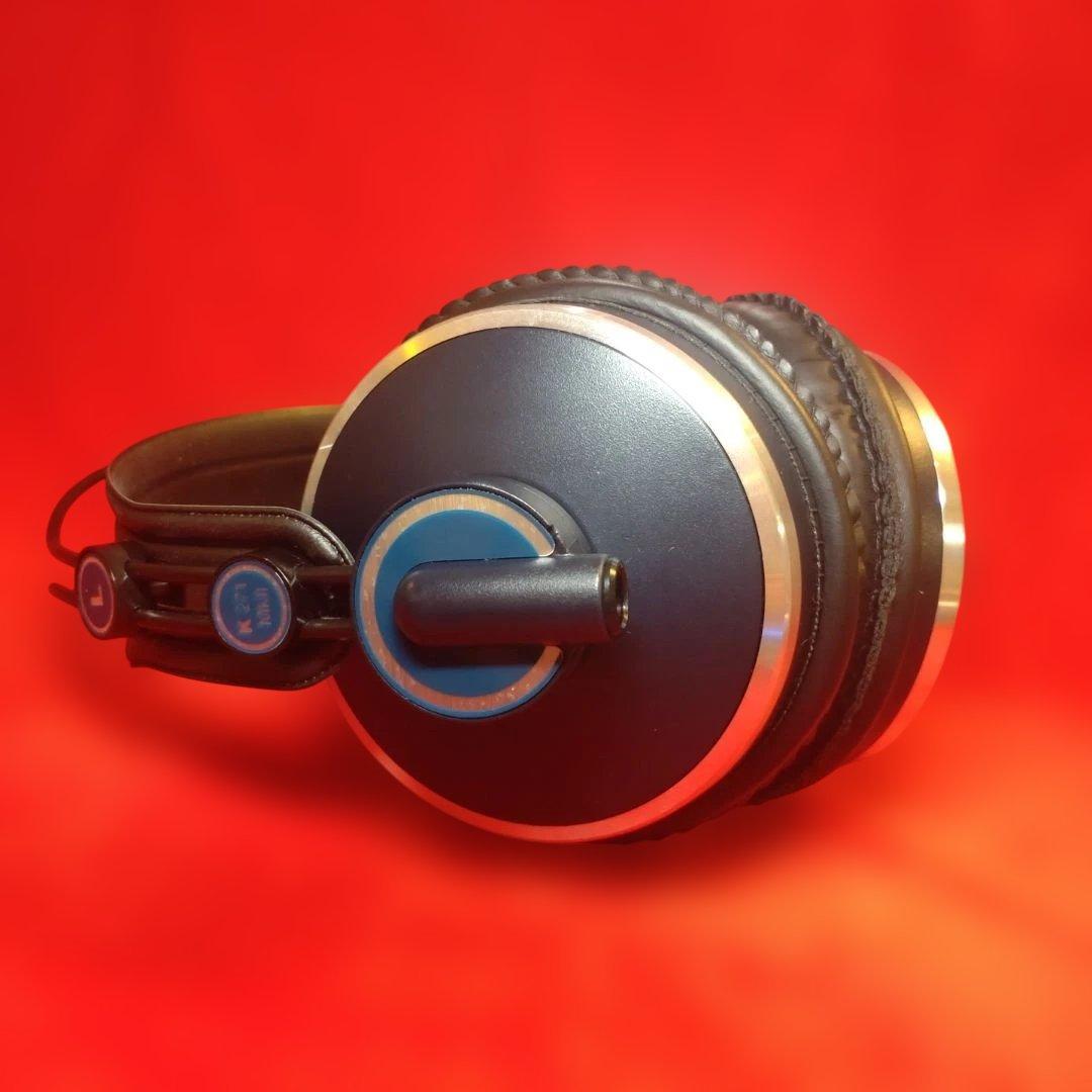 【特価】AKGプロフェッショナル密閉型スタジオヘッドホンK271 MK II