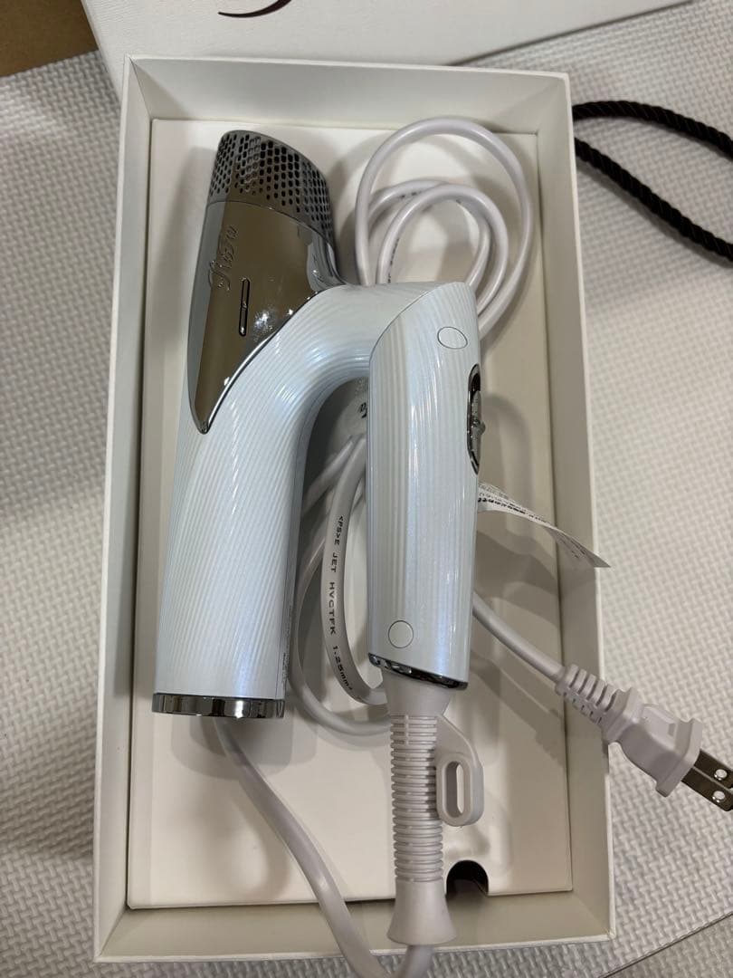 リファ ビューテックドライヤースマート RE-AN-02A