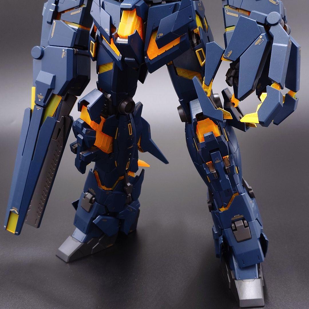 PG 1/60　バンシィ・ノルン　ガンプラ　部分塗装完成品