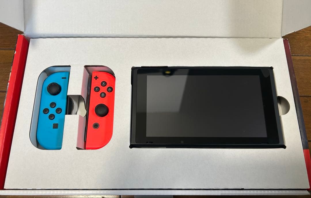 Nintendo Switch 本体　SDカードおまけ