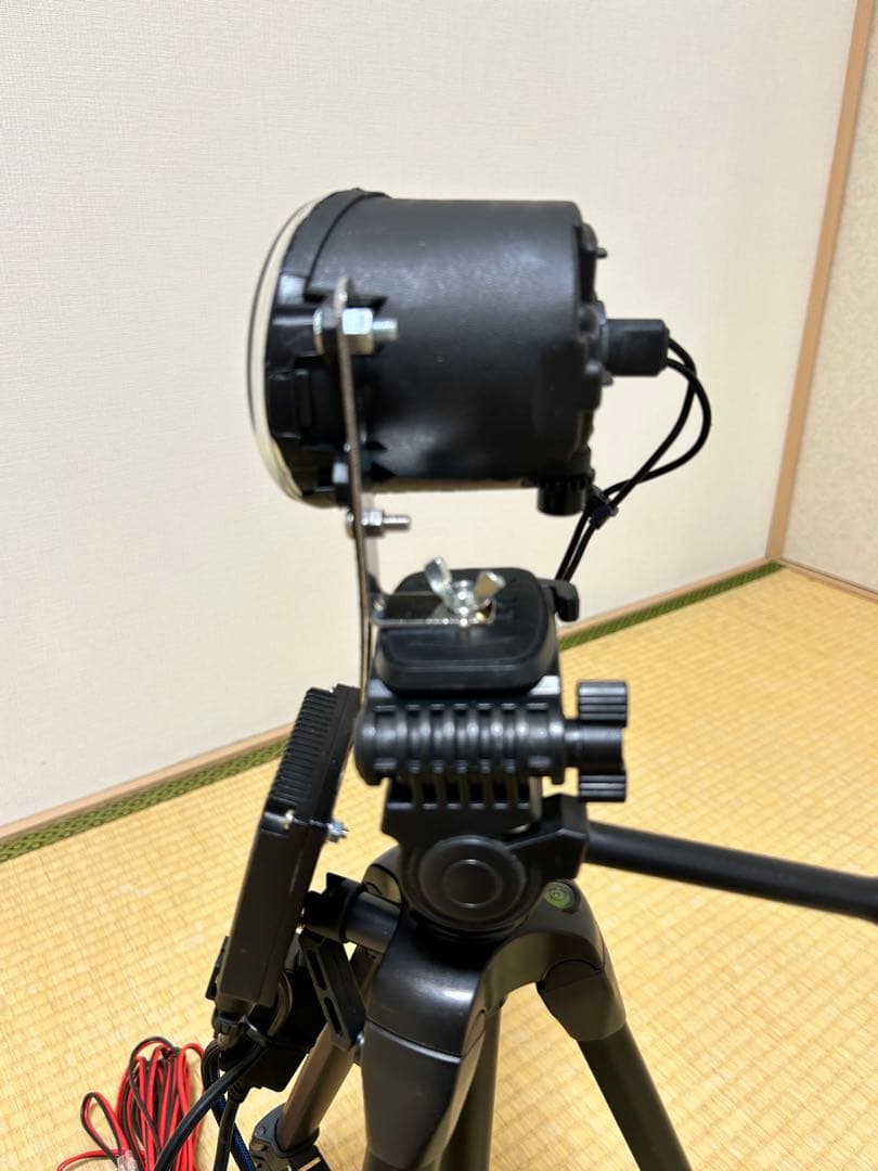 灯火採集　ライトトラップ　紫外線放出加工　35W 三脚付　８mシガー電源