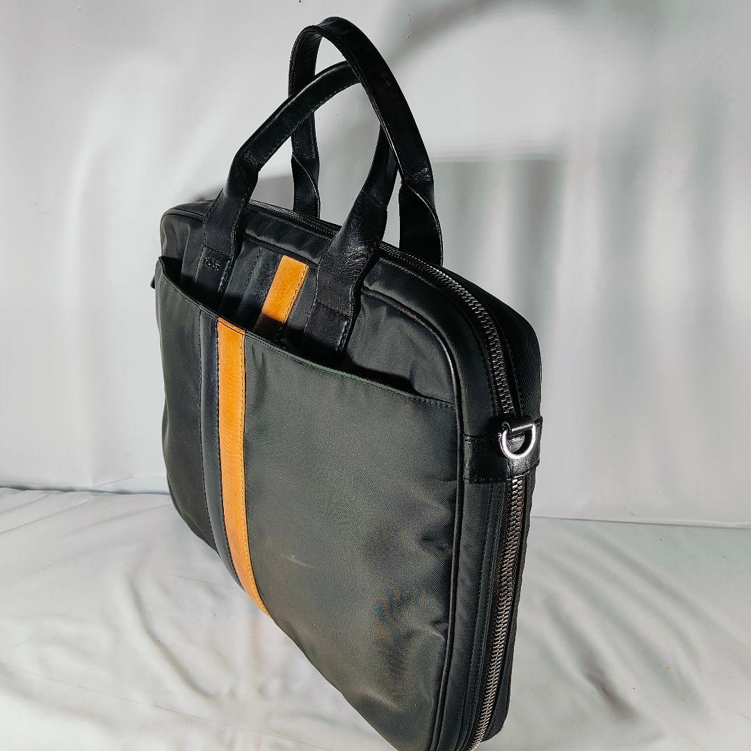 【美品】TOD’S トッズ　イタリア製　高級ブリーフケース 艶黒本革 正規品