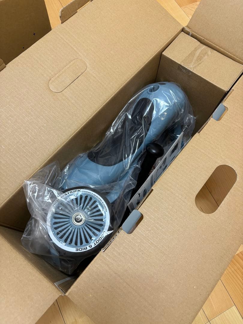 Scoot and Ride 三輪車 ブルー［お値段交渉承ります］