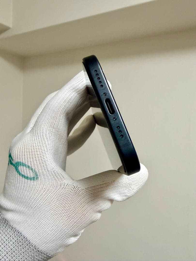 iPhone 15 ブラック 本体 + NIMASOケース+TORRASフィルム